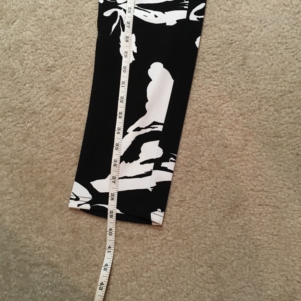 Jumpsuit - Picture 6 of 7